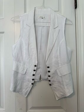 Love Tree White Sleeveless Notched Linen Vest with Button Detail M